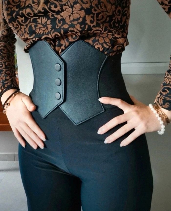 A41 ceinture gaine corset vintage rétro ajustable noire