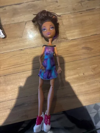 Poupée monster high clawdeen Wolf