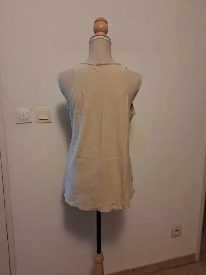 Debardeur - photo numéro 2