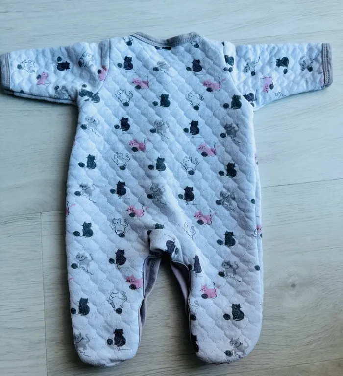 Pyjama Taille 1 mois - photo numéro 2