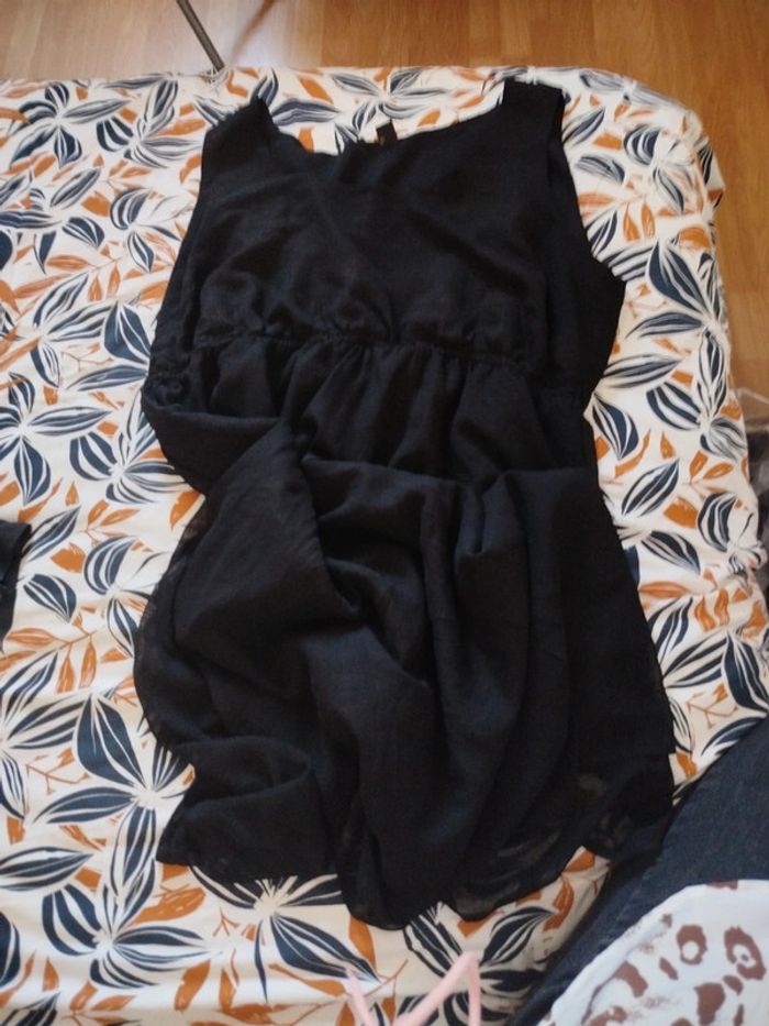 Robe noir