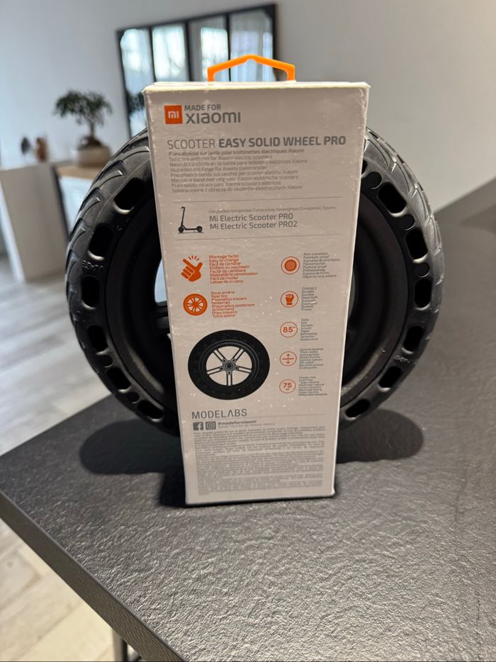 [NEUF] Pneu sur jante Easy Solid Wheel Pro pour trottinettes électriques Xiaomi - photo numéro 2