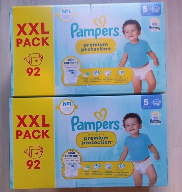 2 cartons de couches Pampers premium taille 5 grand format