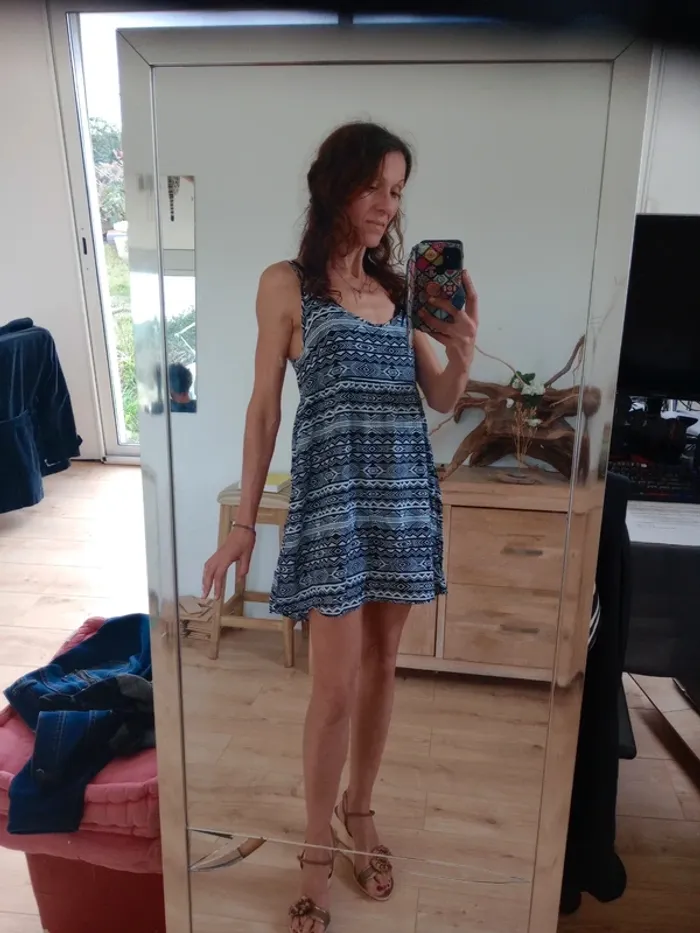 Robe d’été 36  fluide à motifs géométriques c87