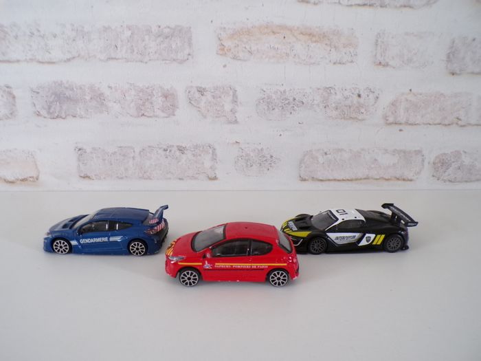 Voitures Burago (J21) - photo numéro 2