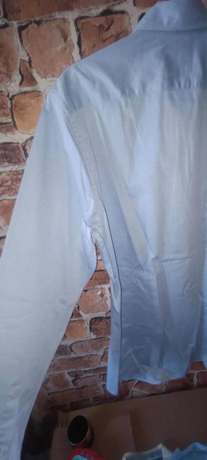 Chemise bleu longues manches Pierre Cardin - photo numéro 9