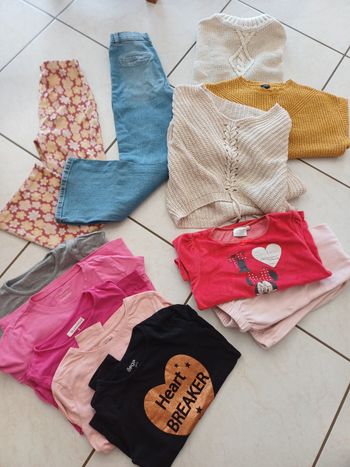 Lot de vêtements 8 ans
