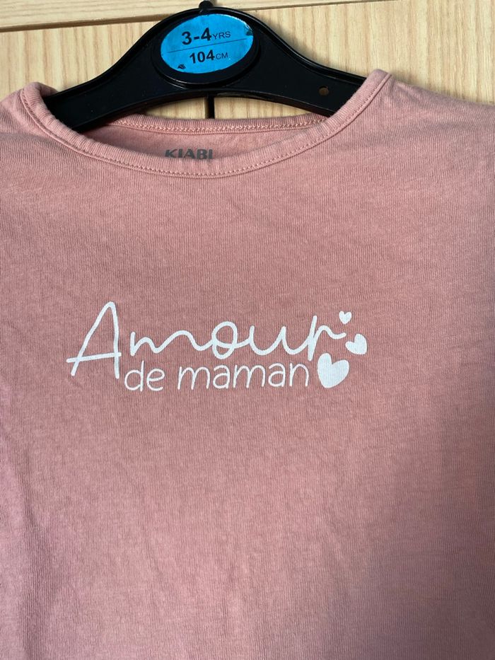 T-shirt « amour de maman » Kiabi 18 mois - photo numéro 2