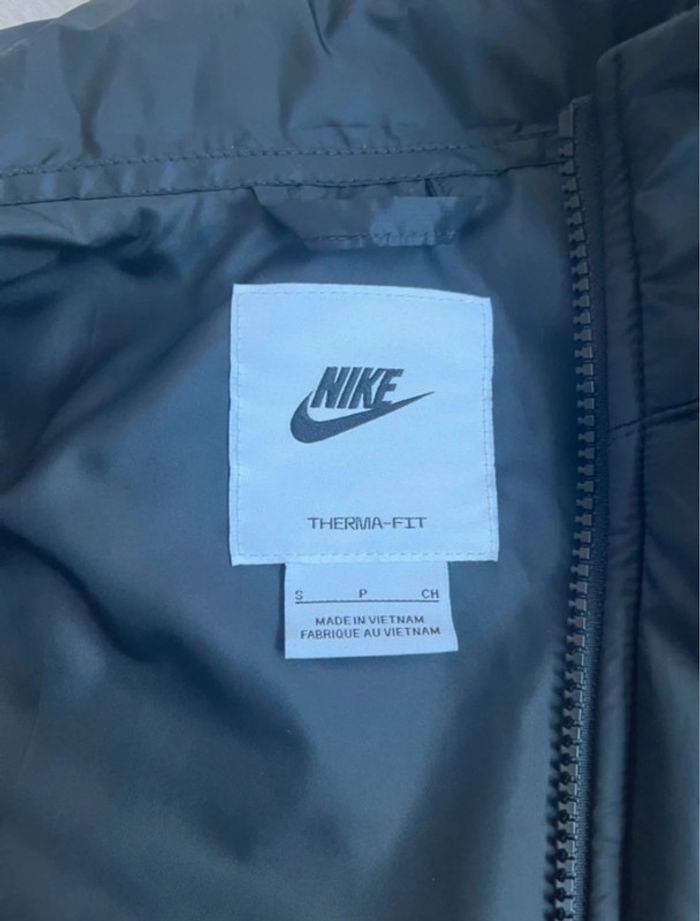 Veste Nike - photo numéro 6