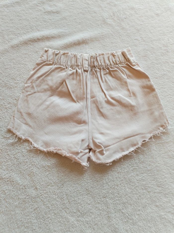 Short jean blanc effet usé 8 ans - photo numéro 3