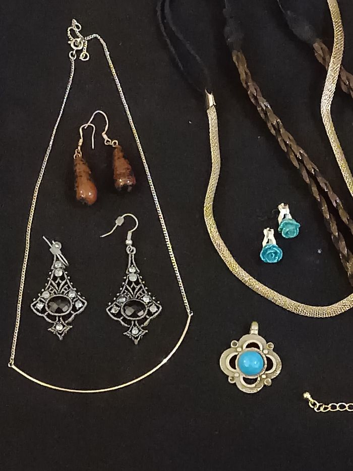 Lot de bijoux fantaisie - photo numéro 7