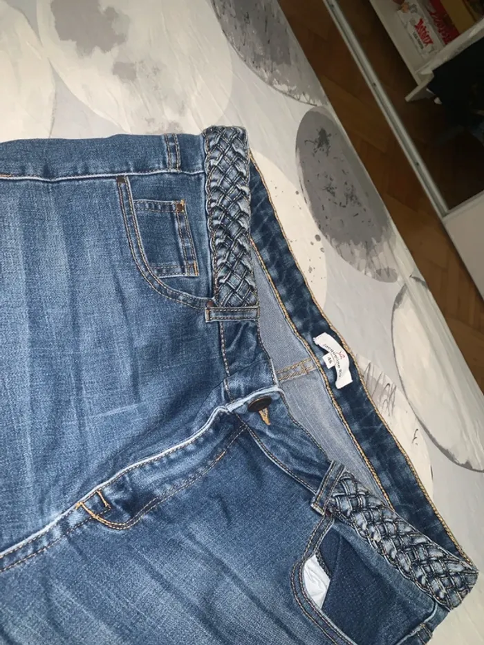 Jean 46 - photo numéro 5