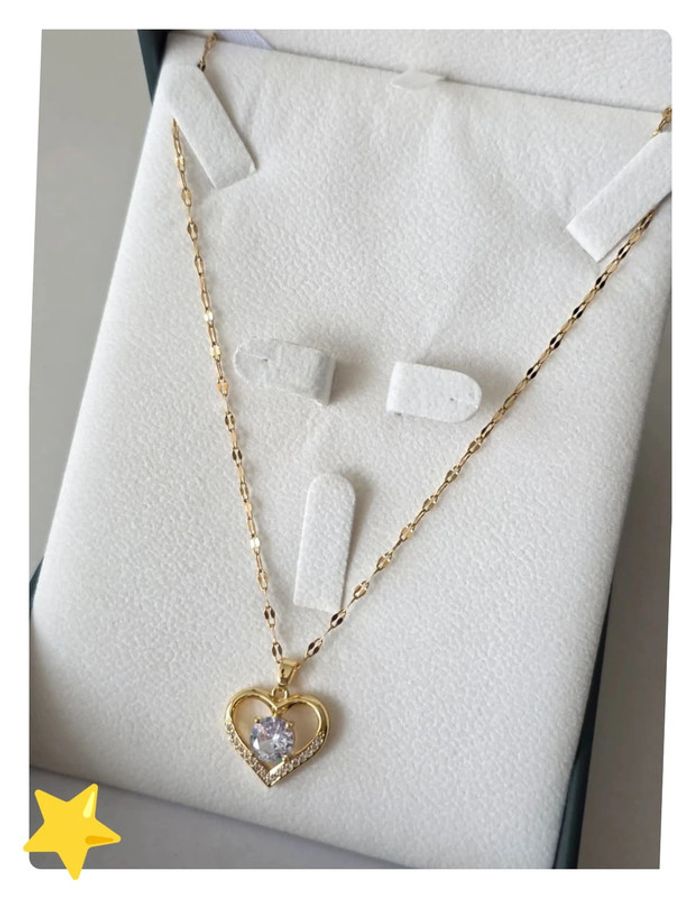 Collier dorée cœur pierre d'ornement blanche - photo numéro 2