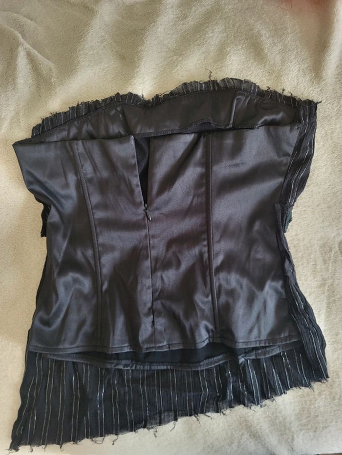 Superbe bustier. - photo numéro 2