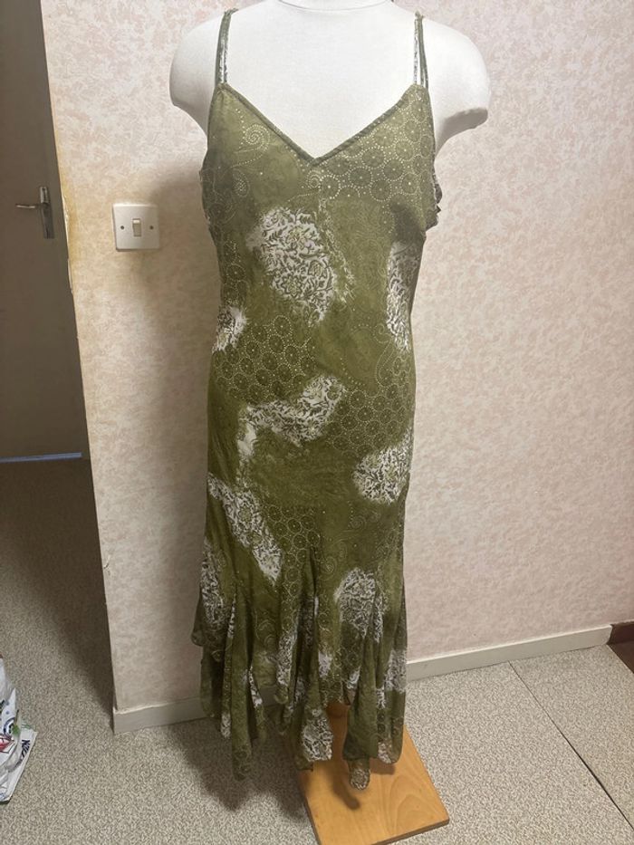 Robe longue taille 48 neuve