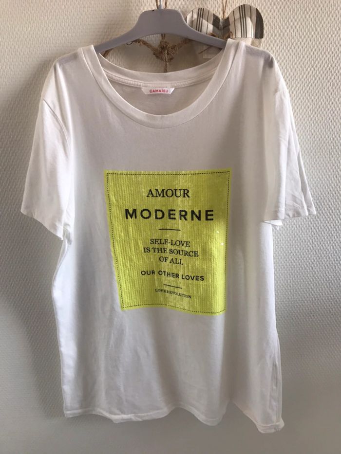 Tee shirt sequins Camaïeu