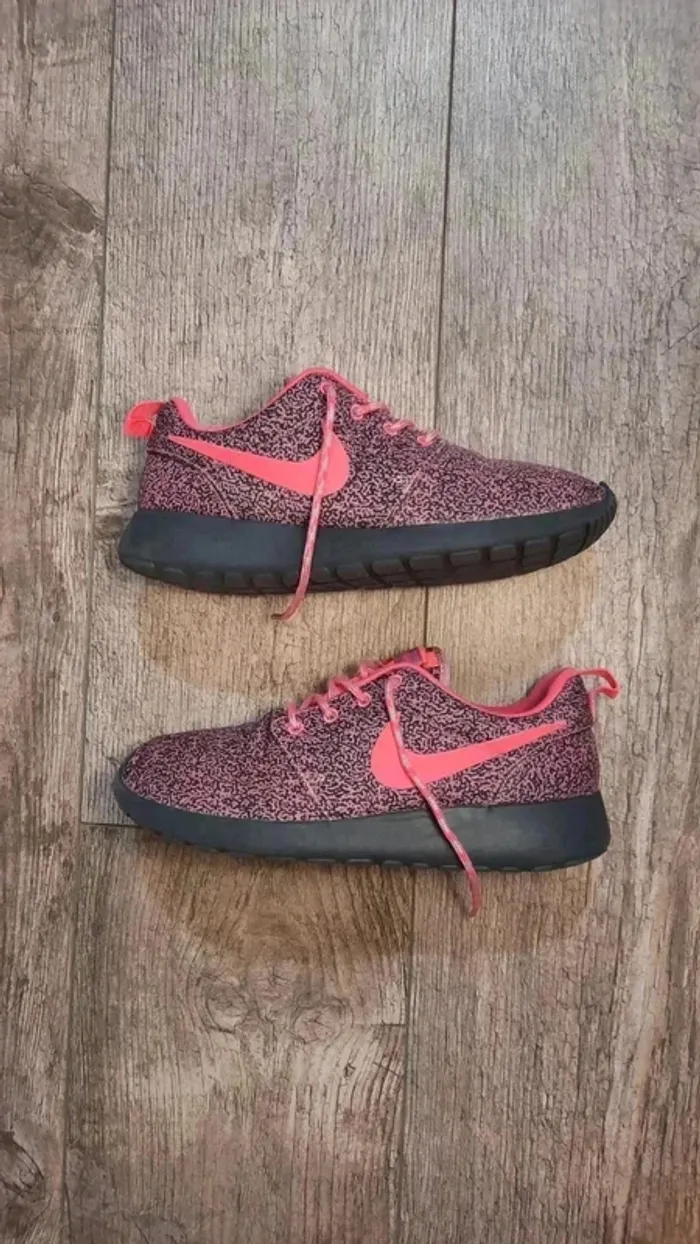 Basket Nike Roshe One Run 37.5