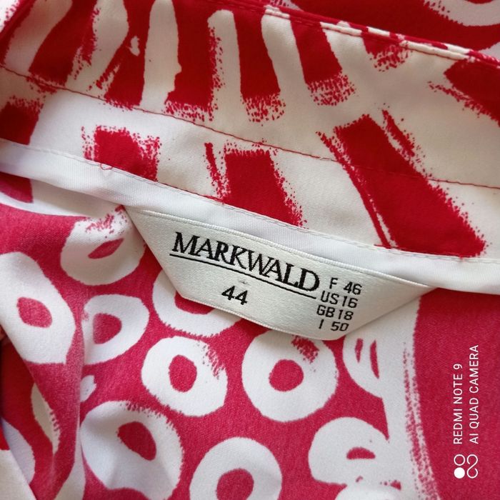 Blouse rouge à motifs blancs t44/46 - photo numéro 6