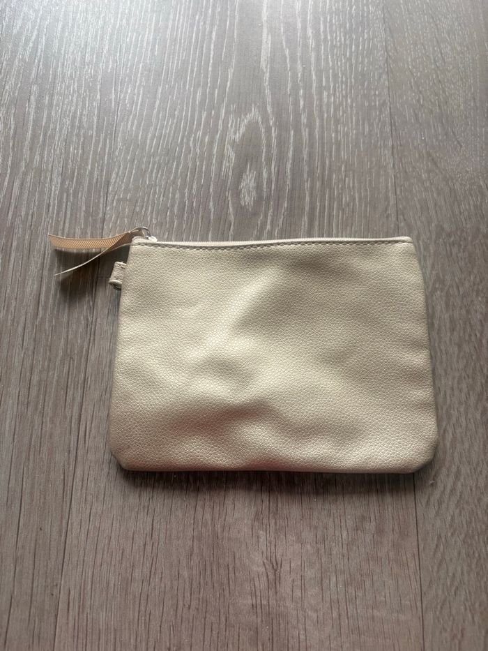 pochette