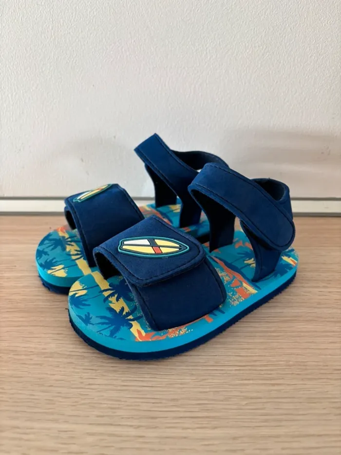 Sandale plage garçon T.25 (16cm) - photo numéro 2