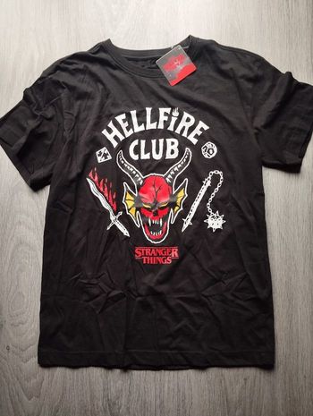 Stranger Things : Hellfire Club - T-Shirt Homme (L)