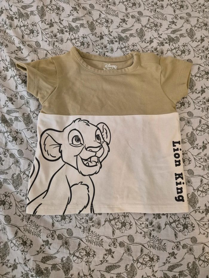 T-shirt manche courte simba roi lion