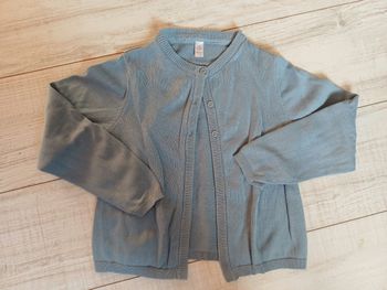 Gilet  blru ciel 7 ans