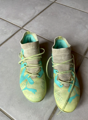 Chaussures de foot taille 35,5
