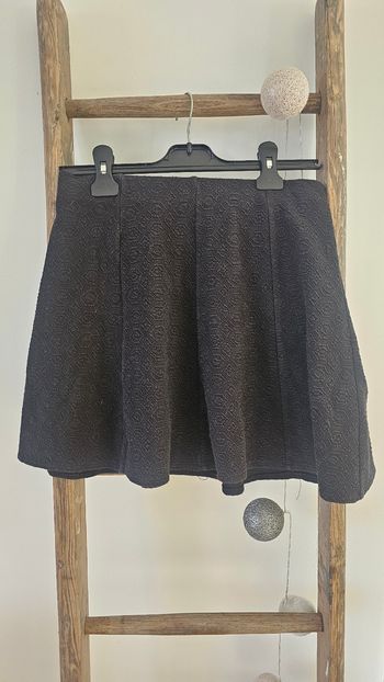 Jupe Stradivarius taillzme 40 L