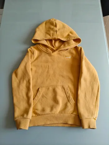 Sweat Levi's