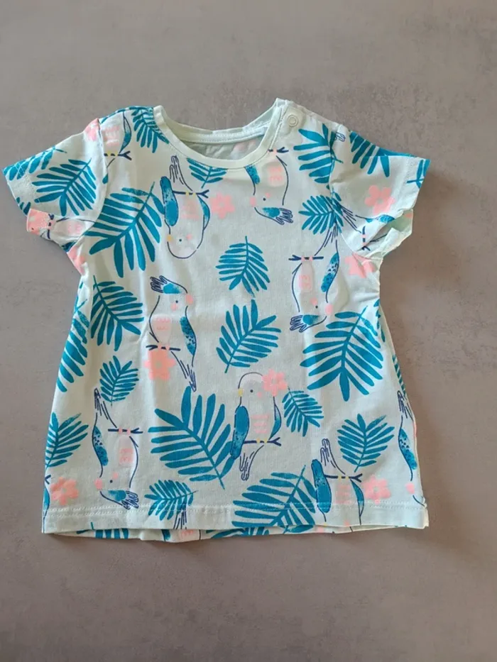 Tee shirt neuf 6 mois