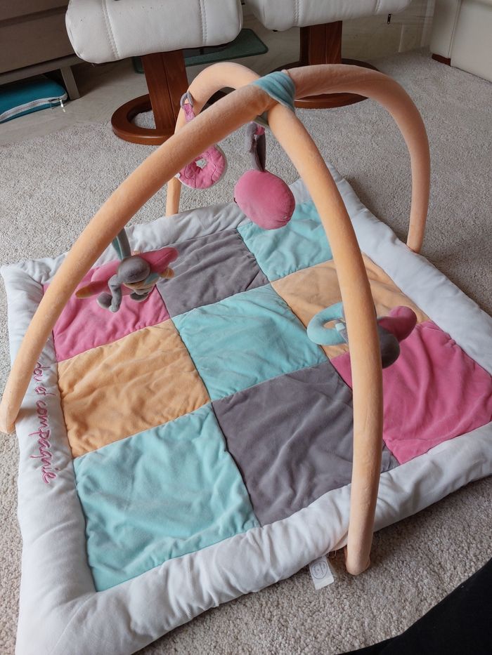 Tapis d'éveil Doudou et compagnie