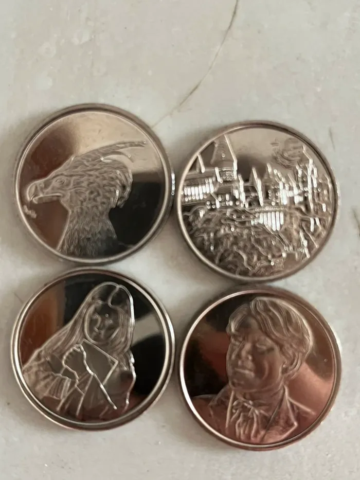 lot de pieces ou jetons harry potter - photo numéro 4
