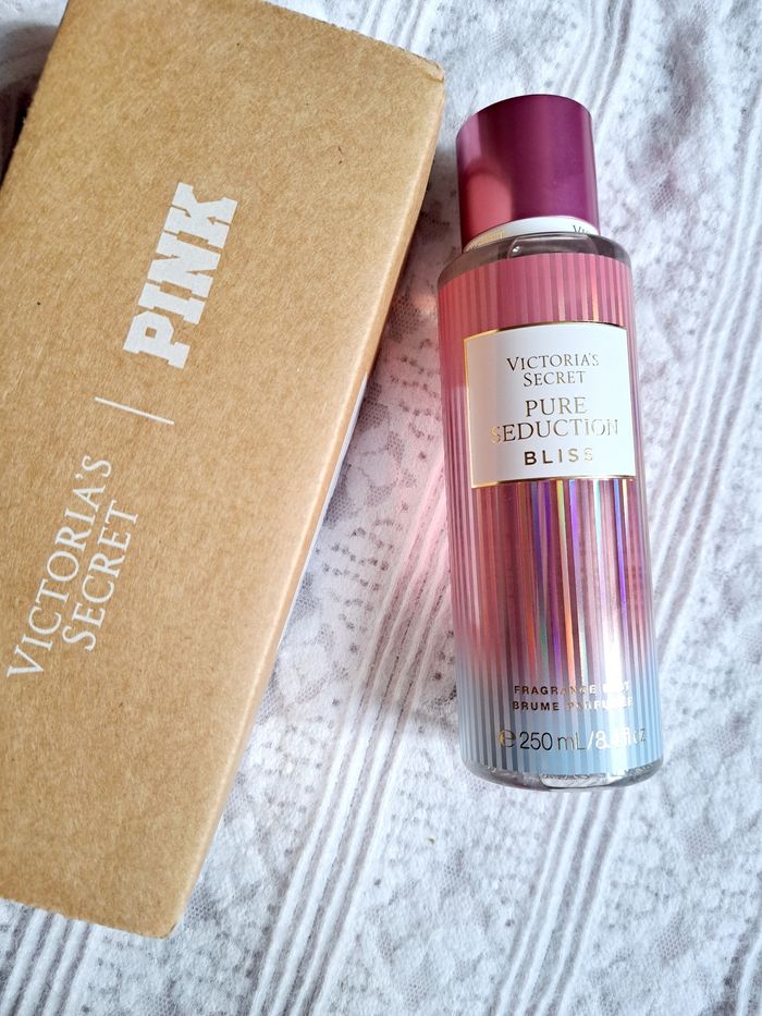 Brume parfumée Victoria's Secret neuve
Pure Seduction Bliss édition limitée. - photo numéro 3