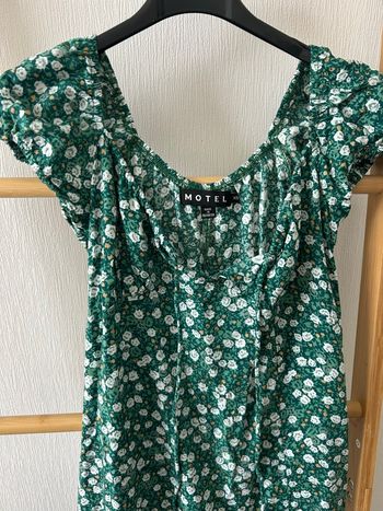 Robe estivale verte fleurie Motel Rocks taille 34