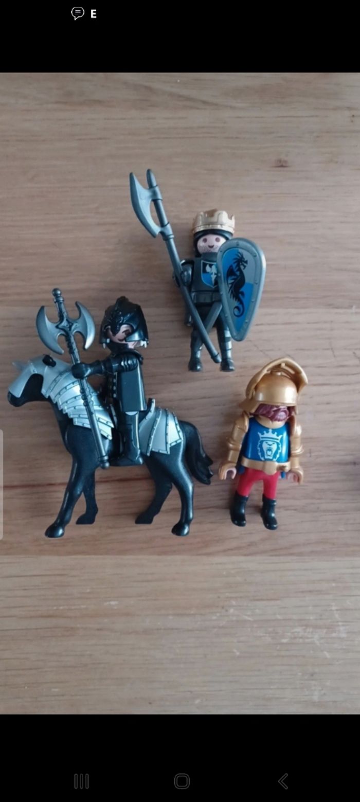 Lot figurine et cheval Playmobil chevaliers - photo numéro 2