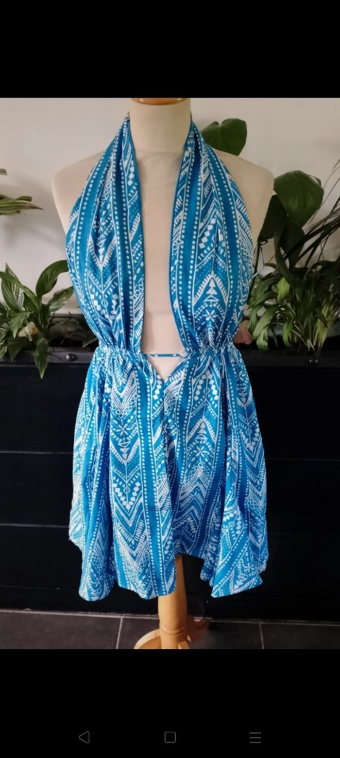 Robe d'été dos nu neuve Indefeir