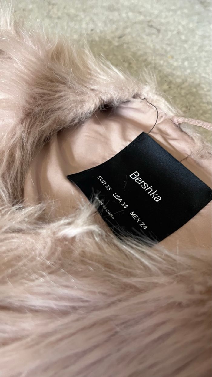 Fourrure sans manches