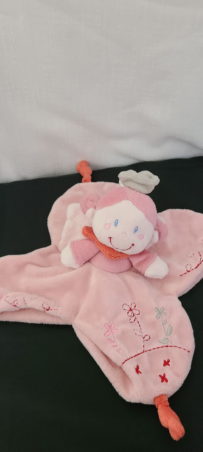 Doudou Lutin fille fee rose fleurs 4 noeuds Nicotoy Kiabi grelot - photo numéro 3