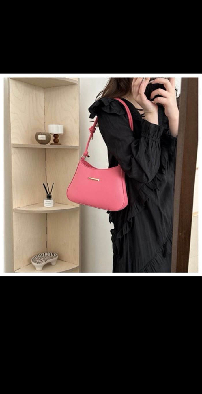 Petit sac carré à aisselles à main haut de gamme pour femmes - photo numéro 9