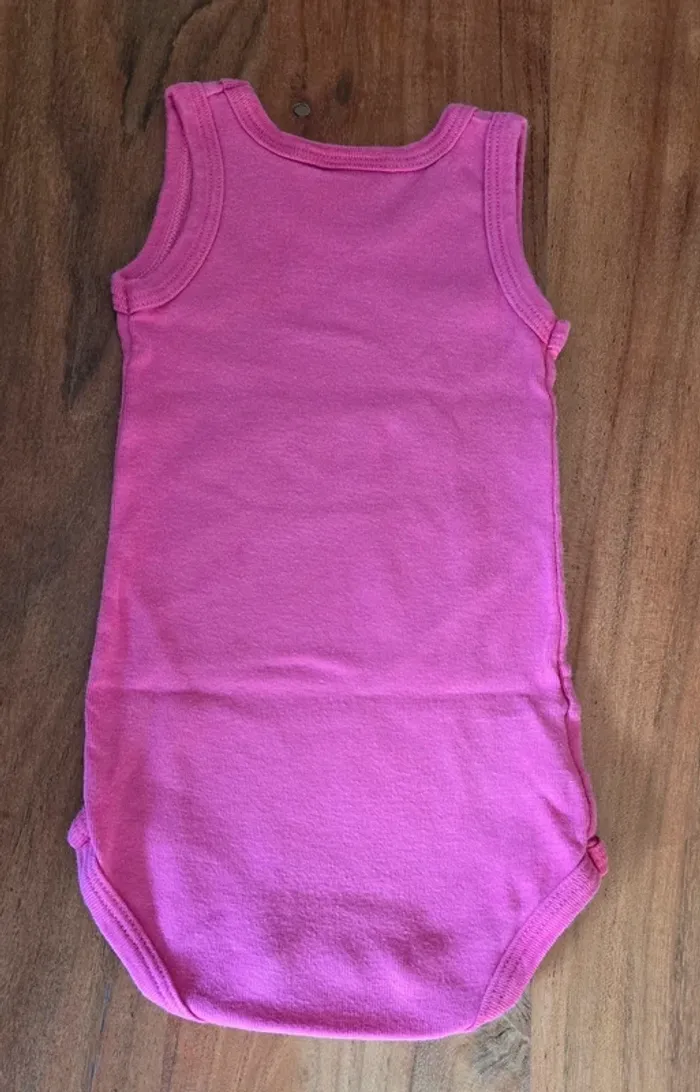 Body Petit Bateau Taille 6 mois - photo numéro 4