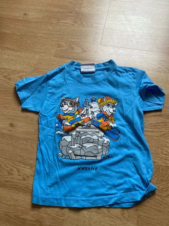 TEE shirt 2 ans