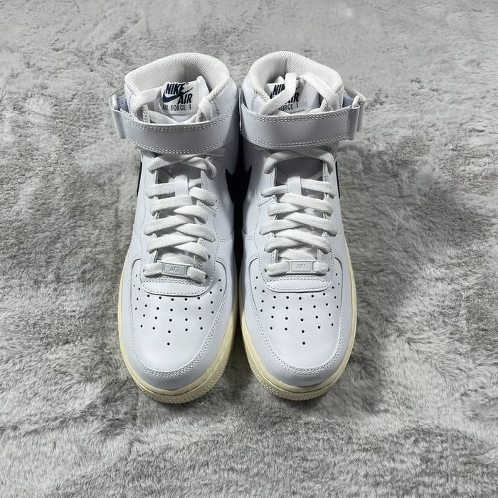 Nike Air Force 1 Mid « White Midnight Navy » pointure 42.5 - photo numéro 3