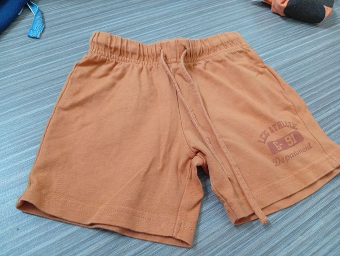 Short enfant - photo numéro 3