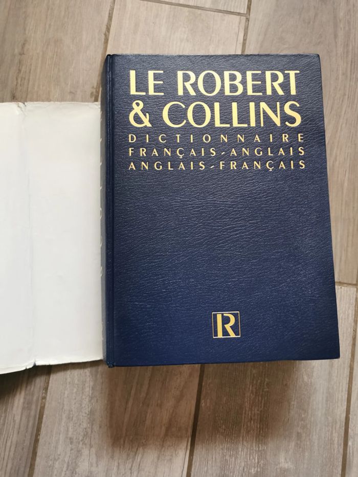 Dictionnaire Le Robert & Collins Senior français-anglais, anglais-français - photo numéro 10