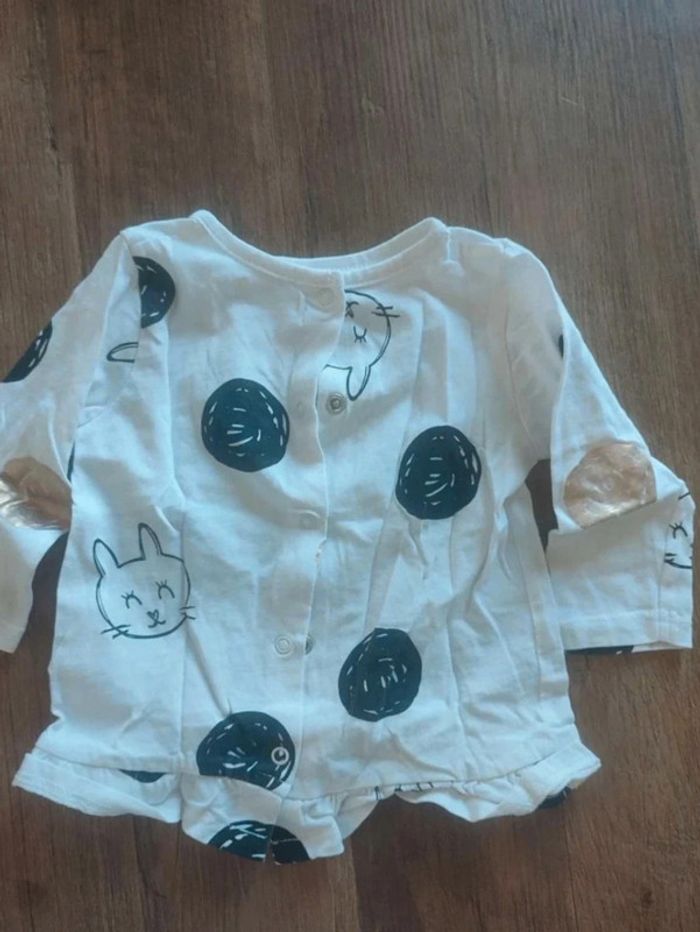 Blouse gémo 6 mois - photo numéro 2