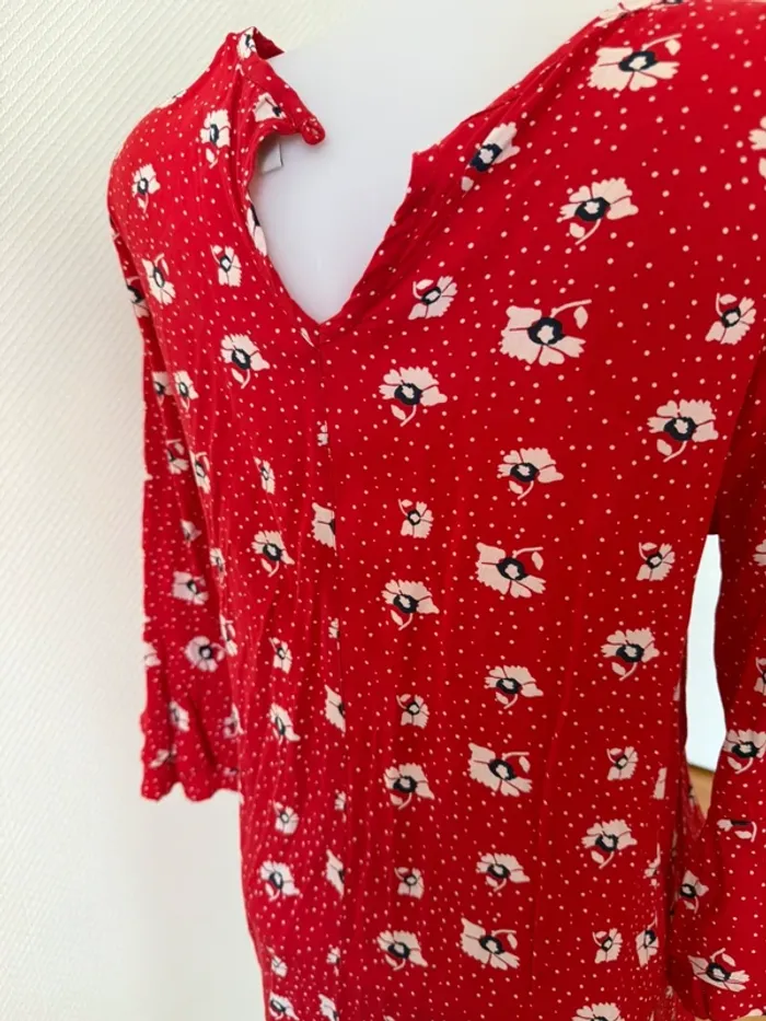 Robe rouge neuve taille 38 la ligne à suivre - photo numéro 6