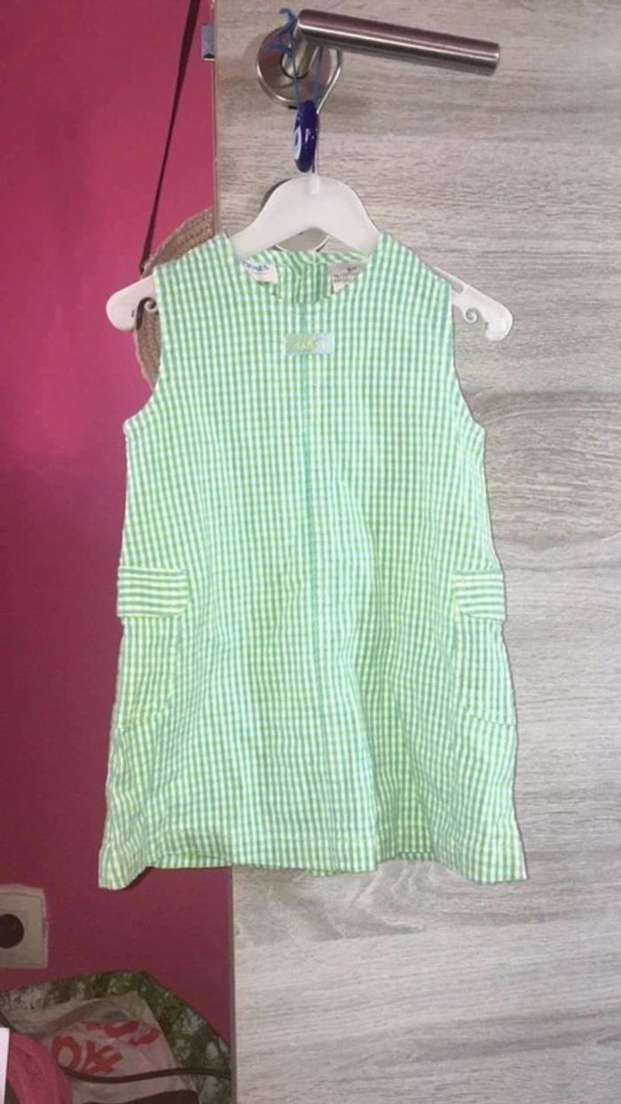 Robe à carreaux