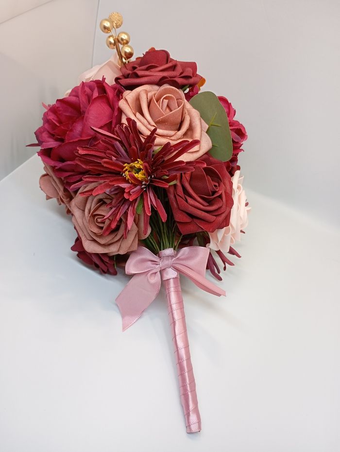 Bouquet mariage artisanale bordeaux et rose
