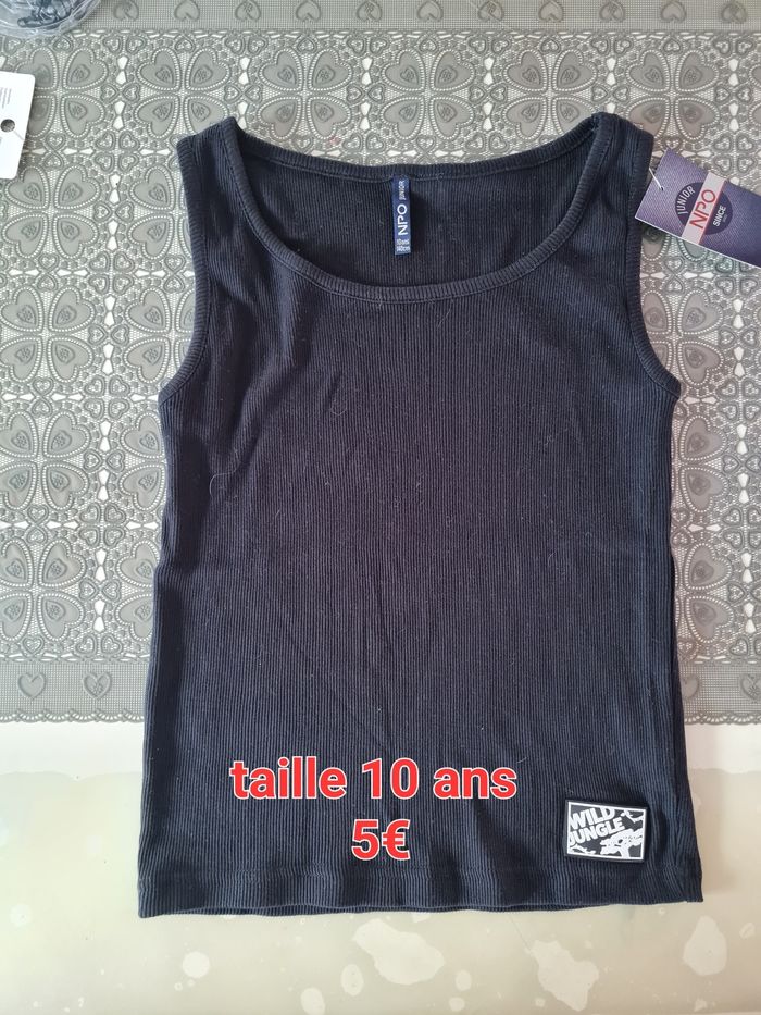Débardeur NPO noir taille 10 ans neuf